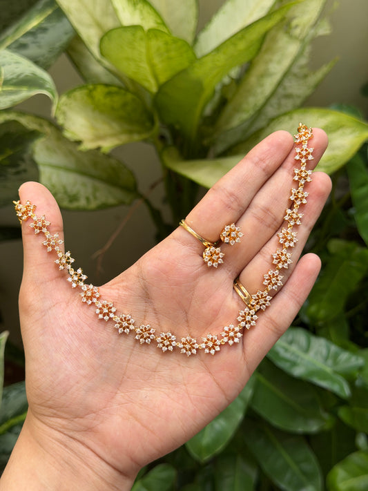 Giyah AD Necklace