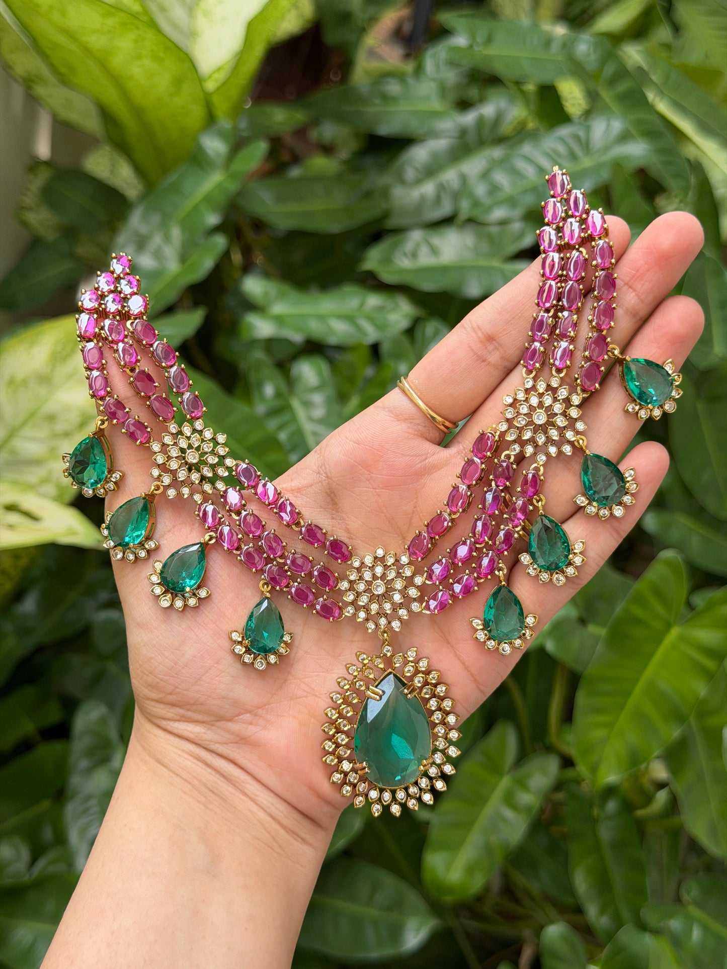 Hamida AD Necklace