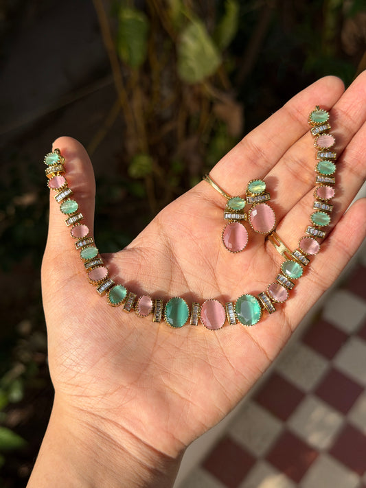 Cranberry AD Choker