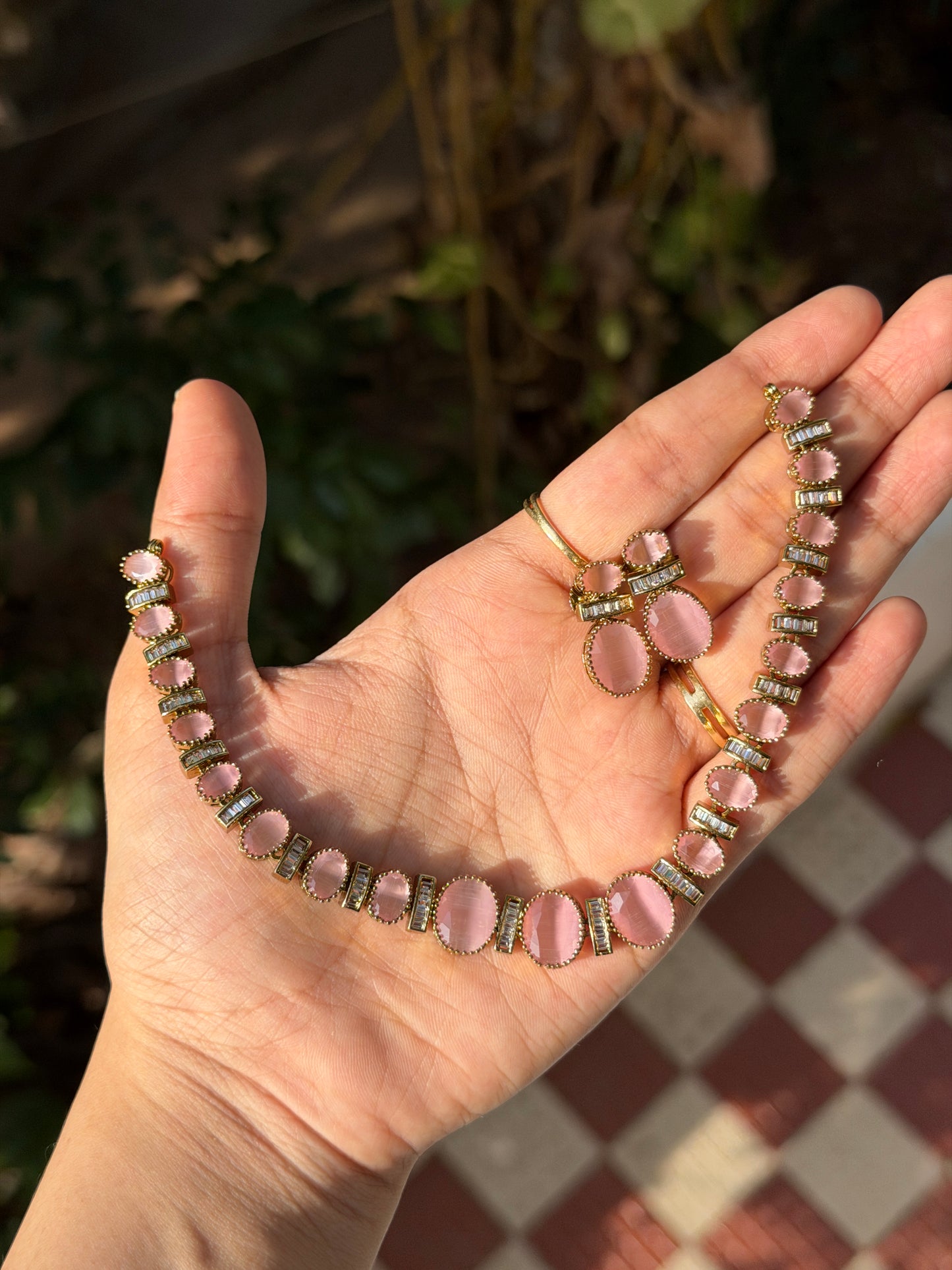 Cranberry AD Choker