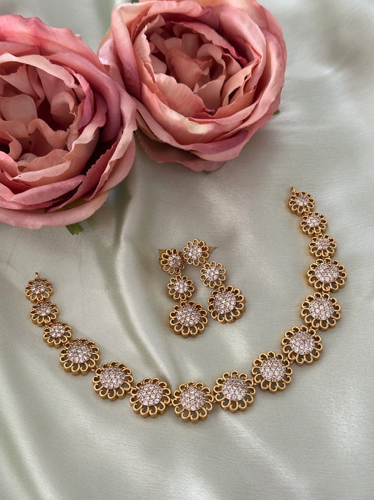 Kisma Flora AD Necklace