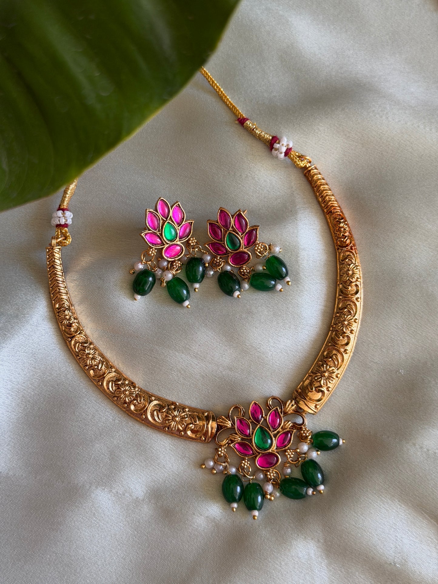 Padmaja Hasli choker