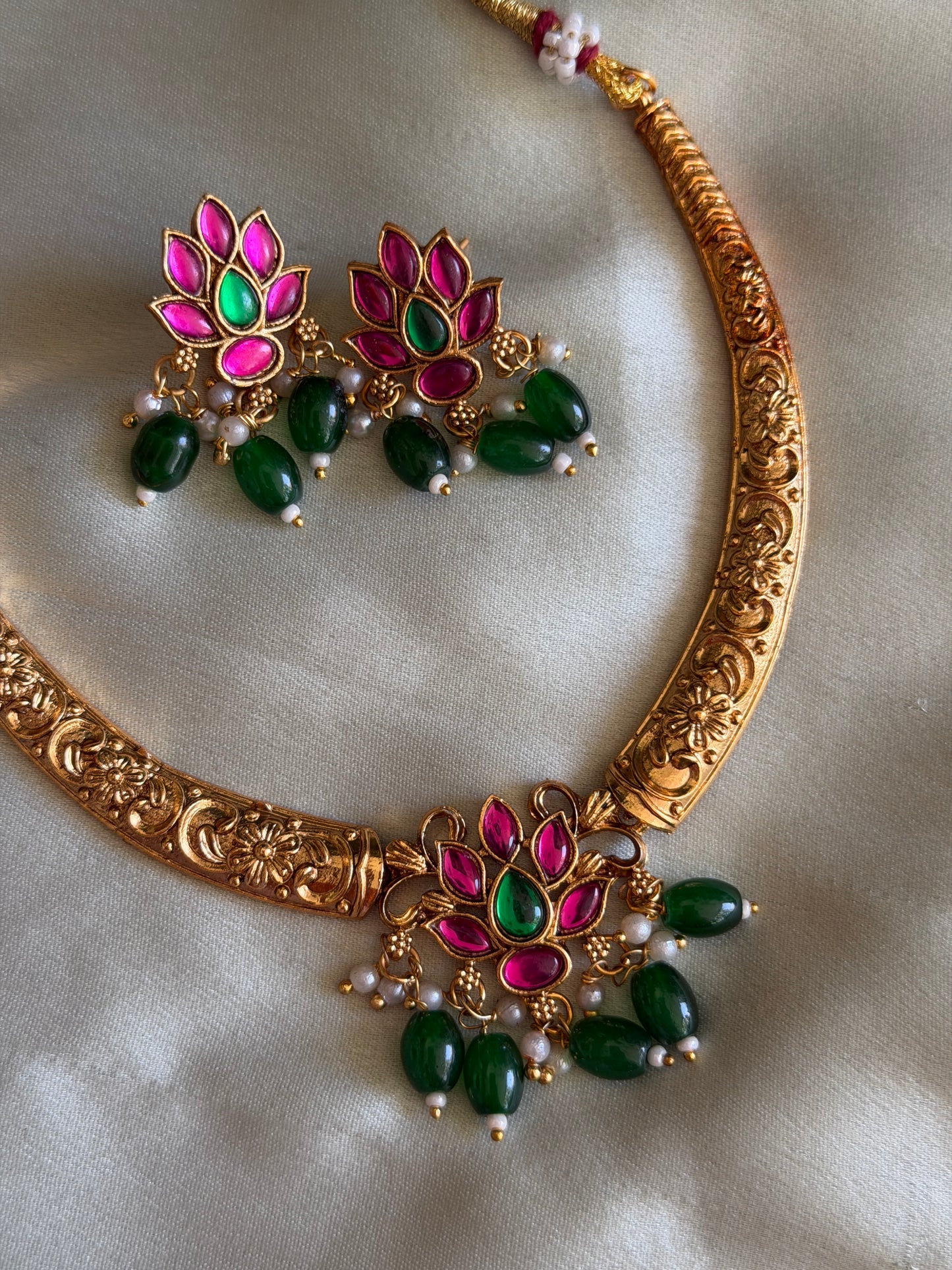 Padmaja Hasli choker