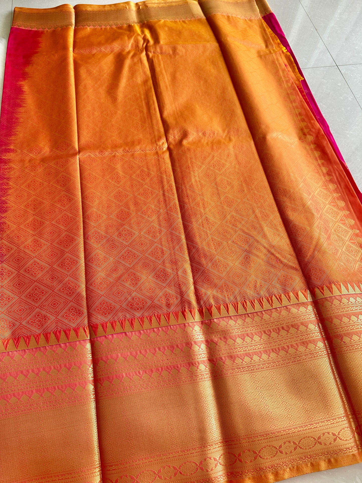 Pop pink Semi Kanchivaram Pattu Saree
