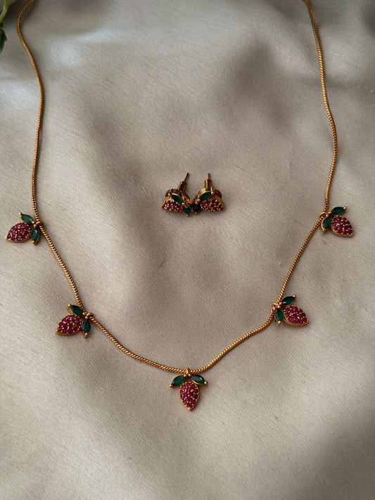 Baby Strawberry chain set