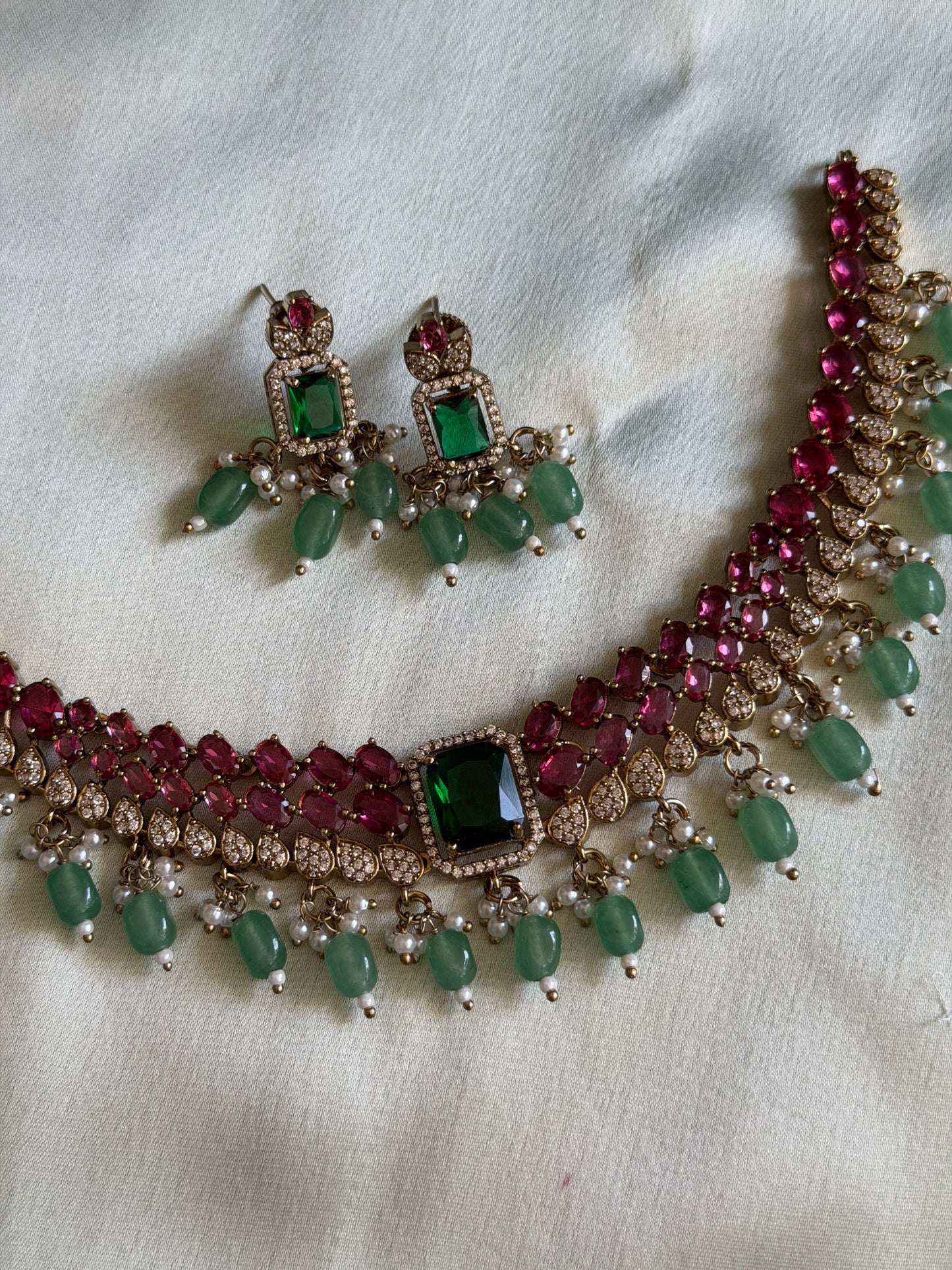 Zimara Victorian Choker