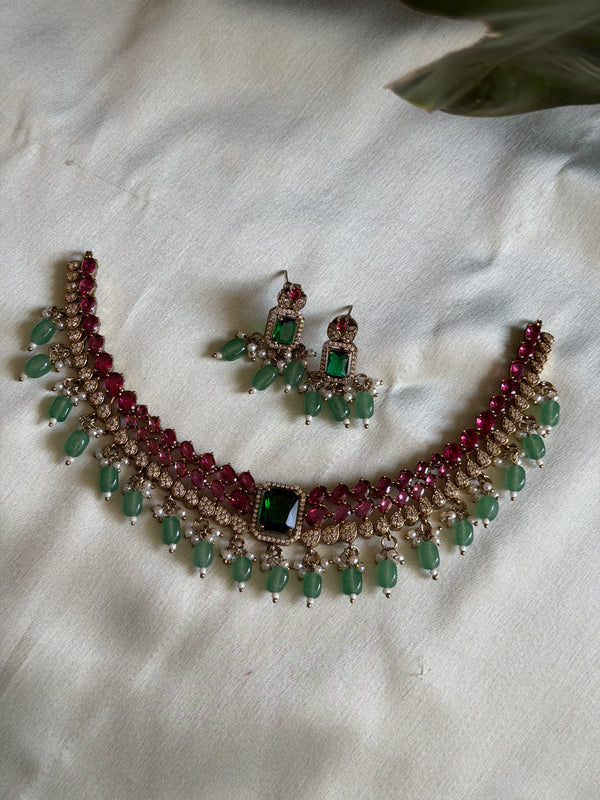 Zimara Victorian Choker