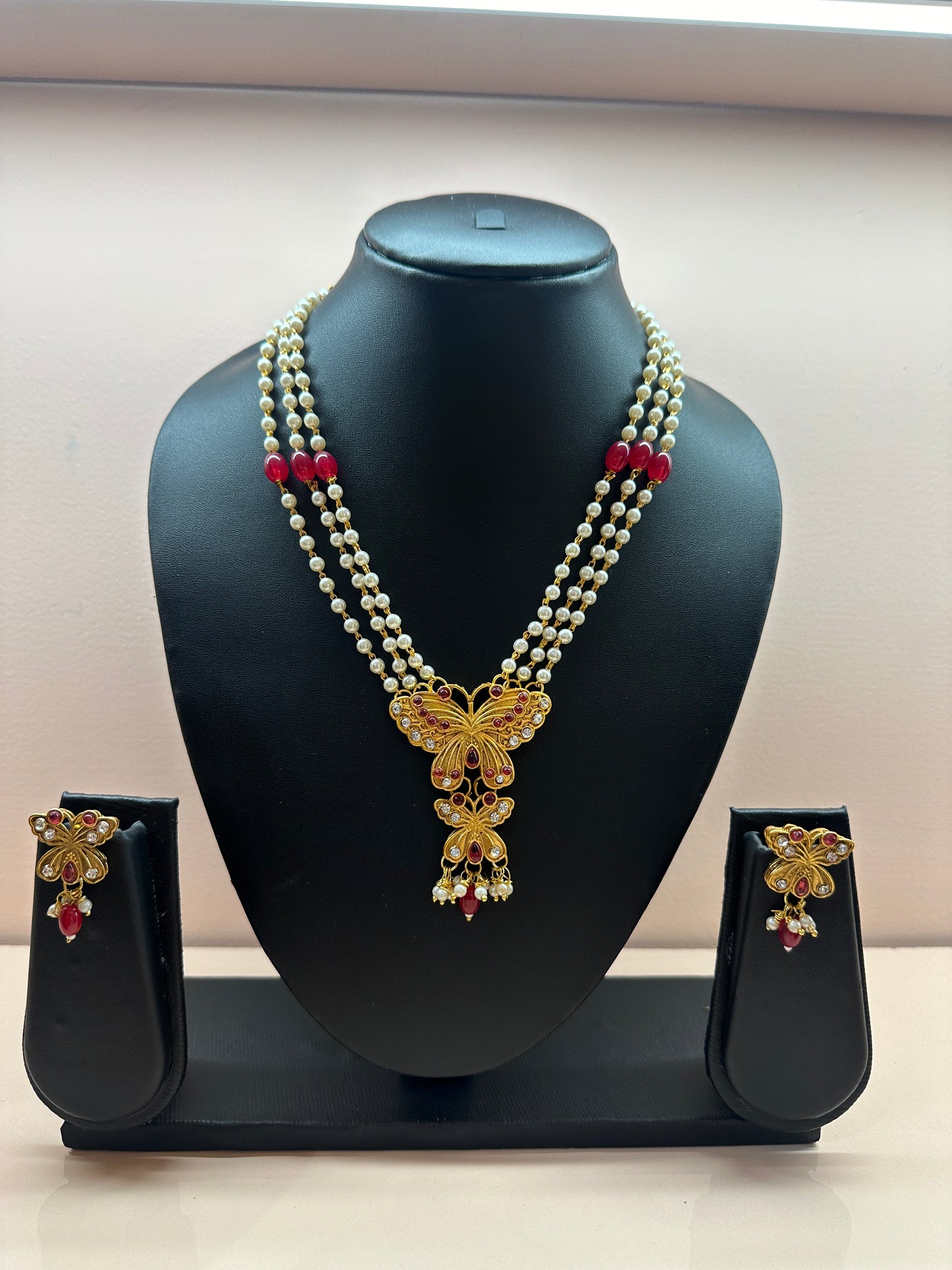 Dual Chitra Pearl Chain