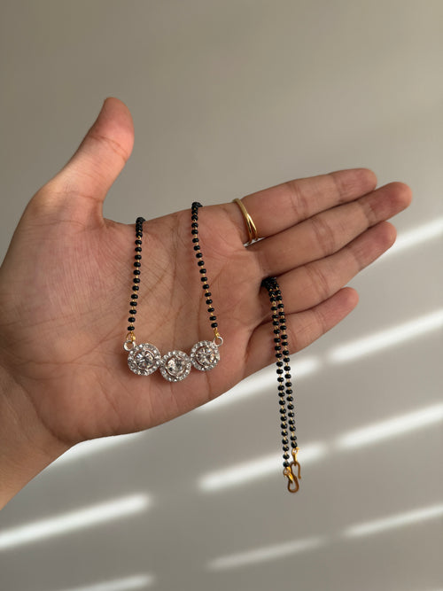 Tri Solataire Mangalsutra