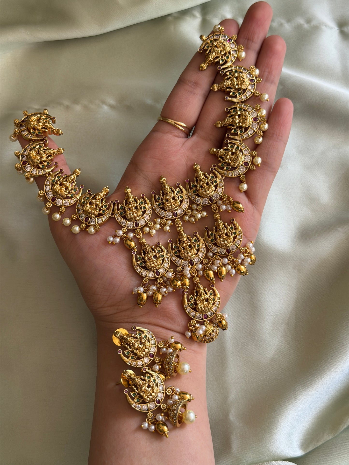 3 Layer Bridal Choker