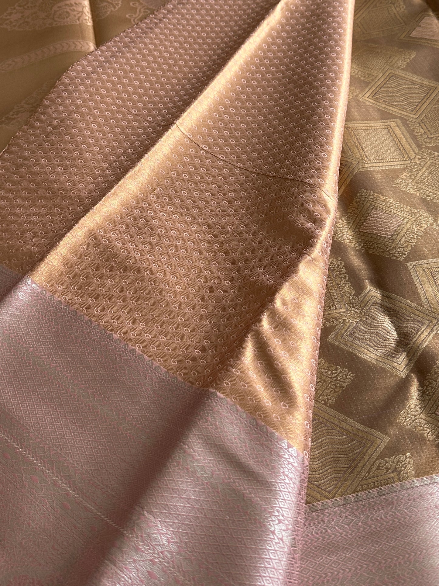 Cocoa Brown Geometrical Tissue Silk Saree