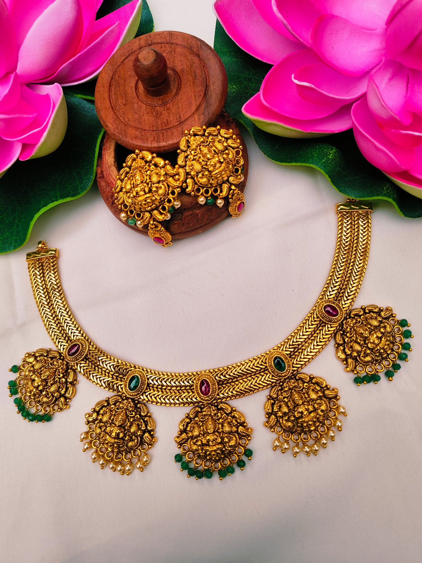 Sivaangi Gold Replica