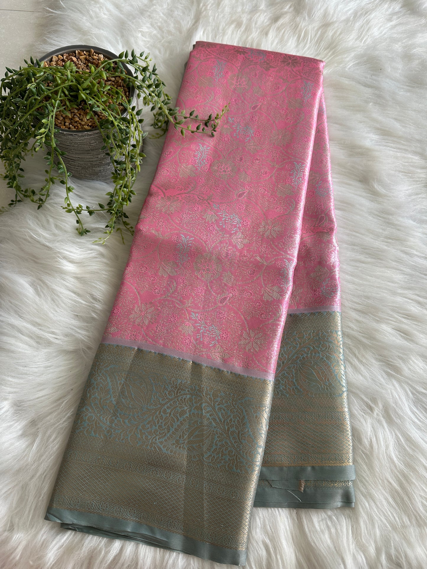 Taffy Pink Tissue Silk Saree