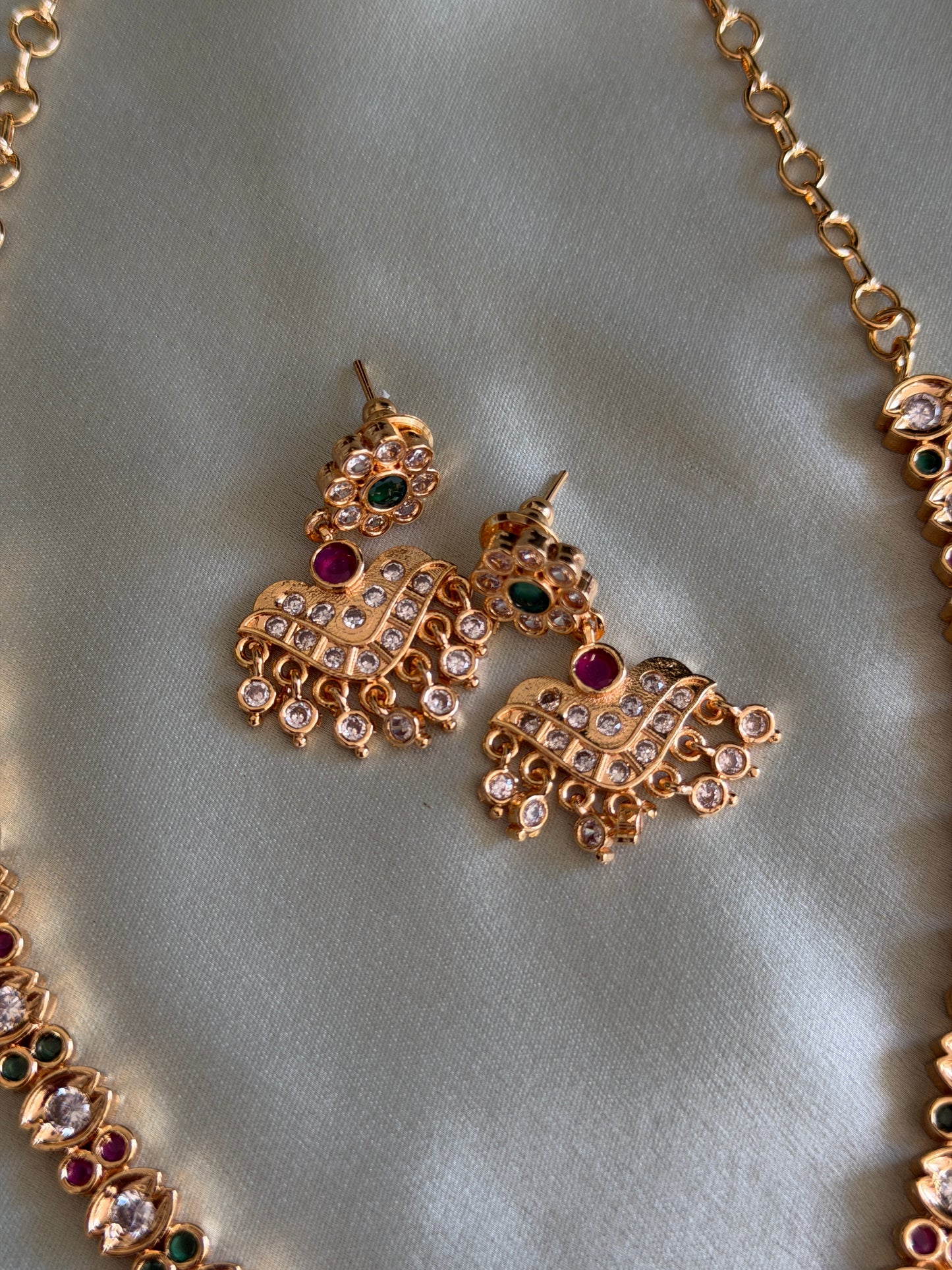 Lavanya Vintage Attigai
