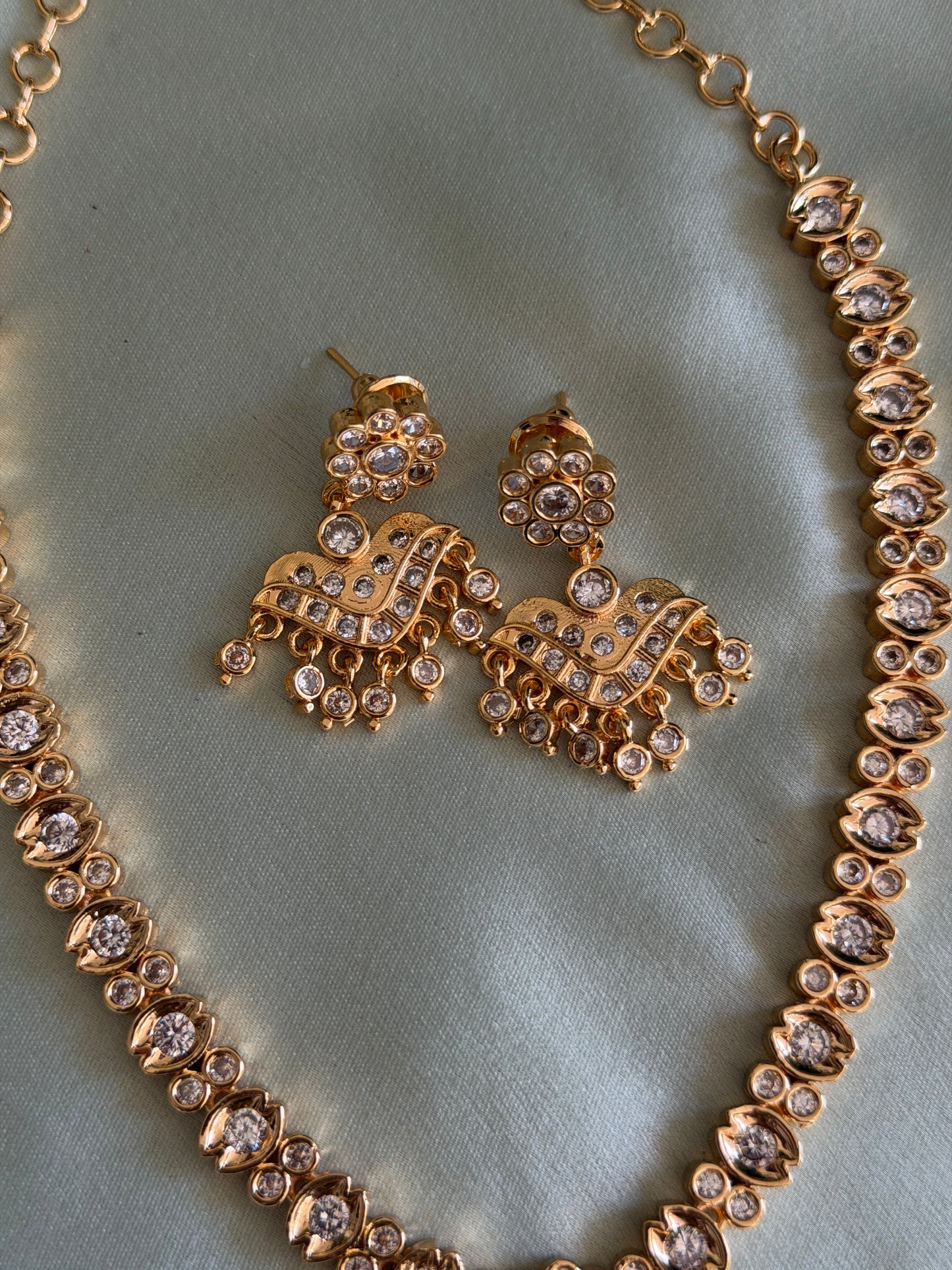 Lavanya Vintage Attigai