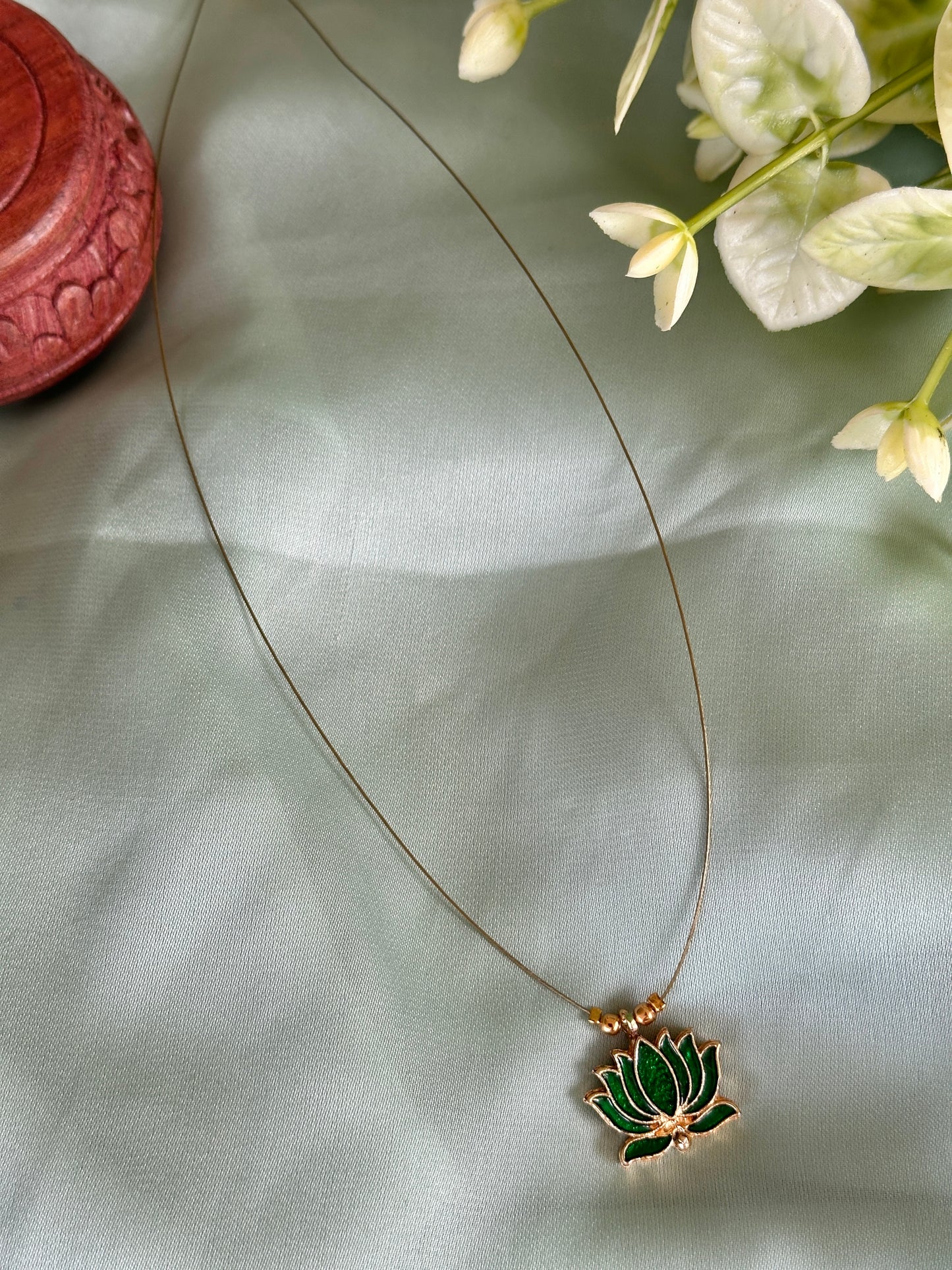Budgeted Lotus invisble chain