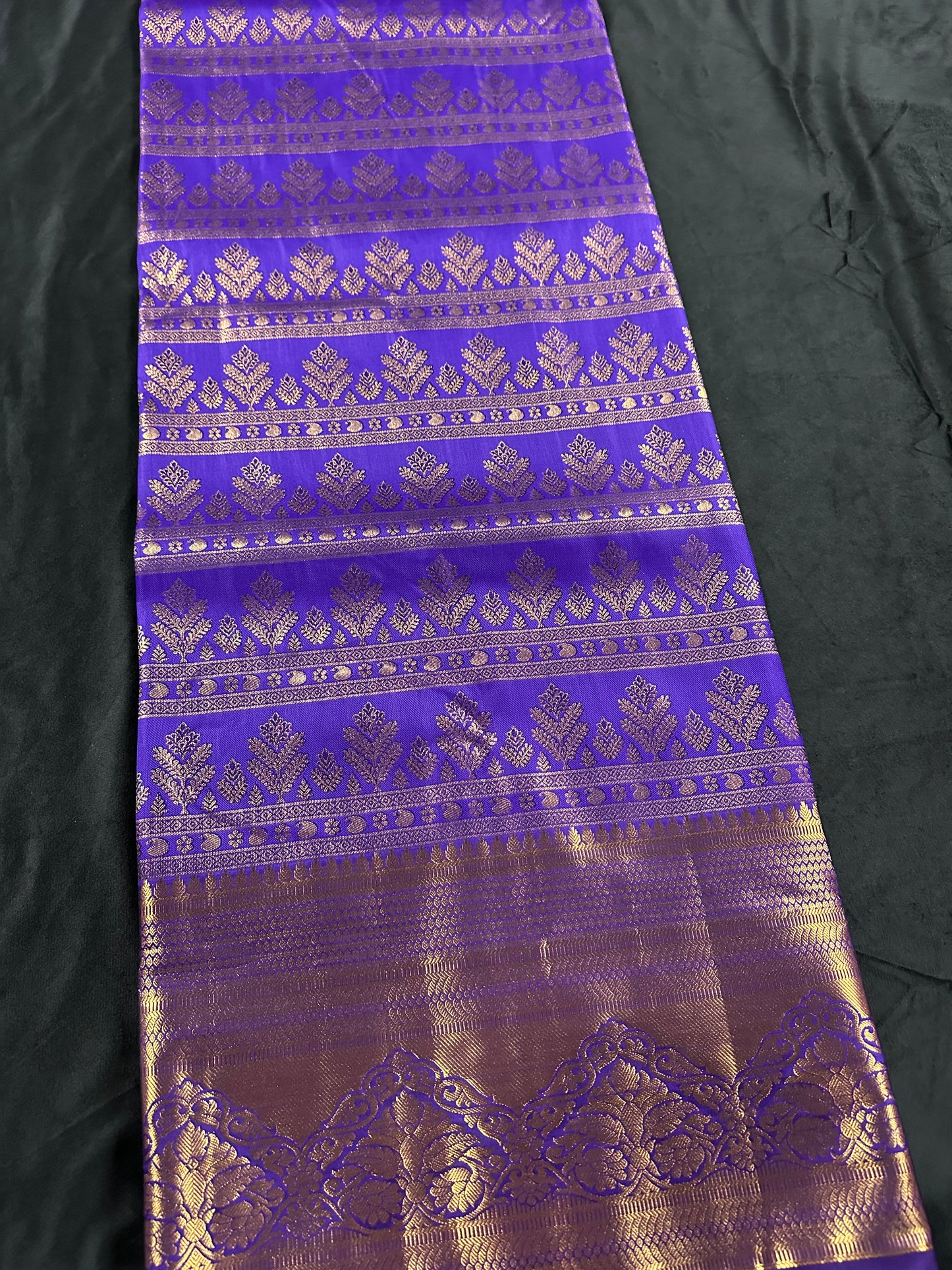 Cadbury Purple pine Tissue Kanchi Pattu
