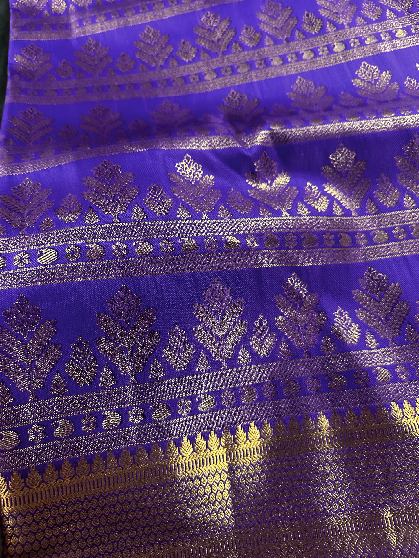 Cadbury Purple pine Tissue Kanchi Pattu