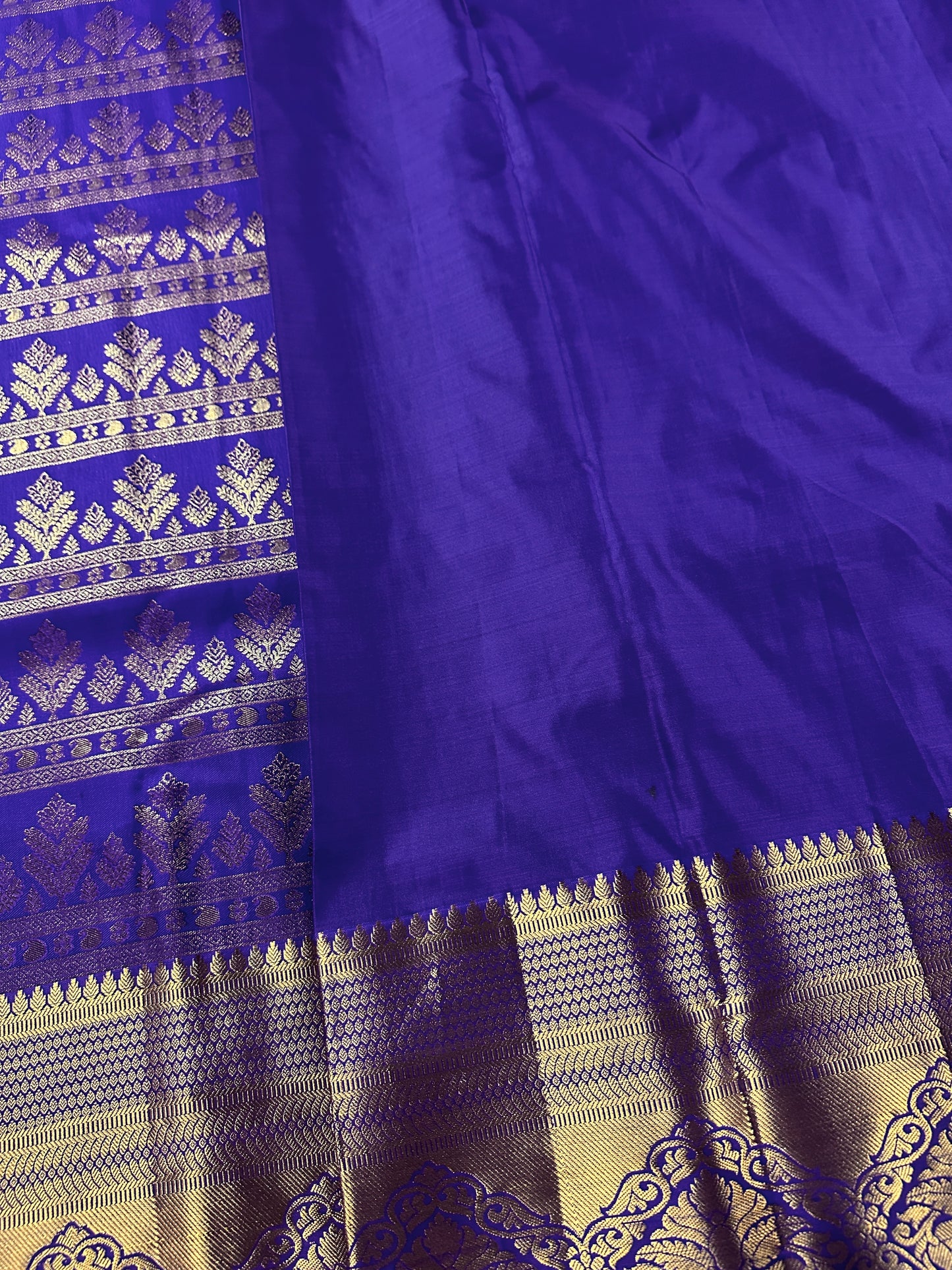 Cadbury Purple pine Tissue Kanchi Pattu