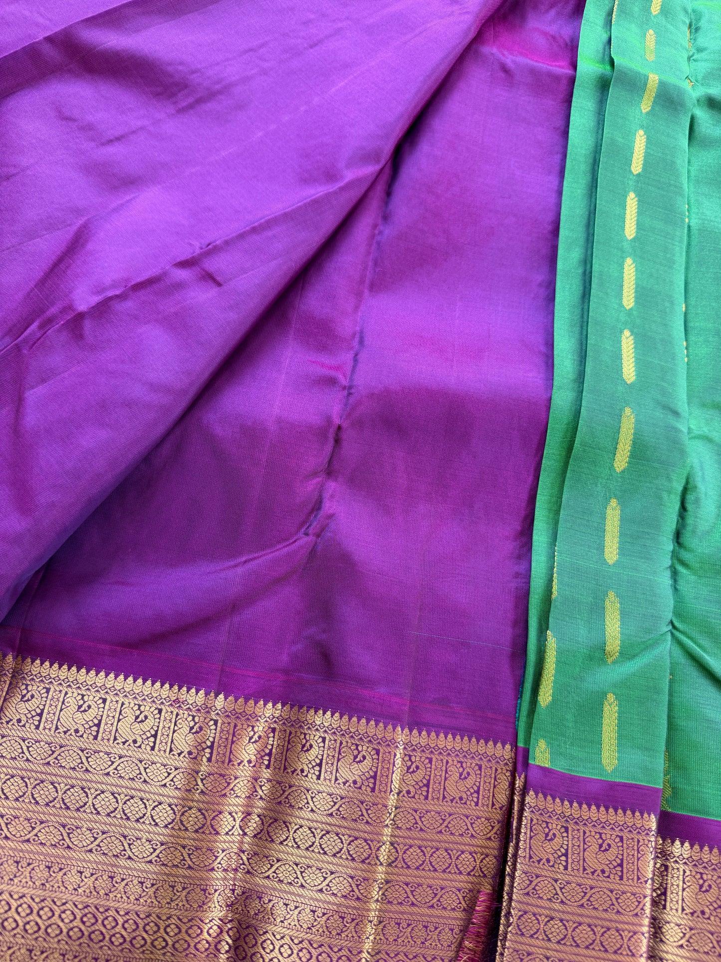 Peacock Green Handloom Silk Saree