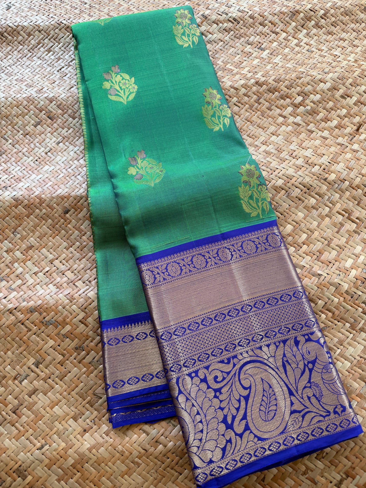 Turquoise Green Handloom Silk Saree