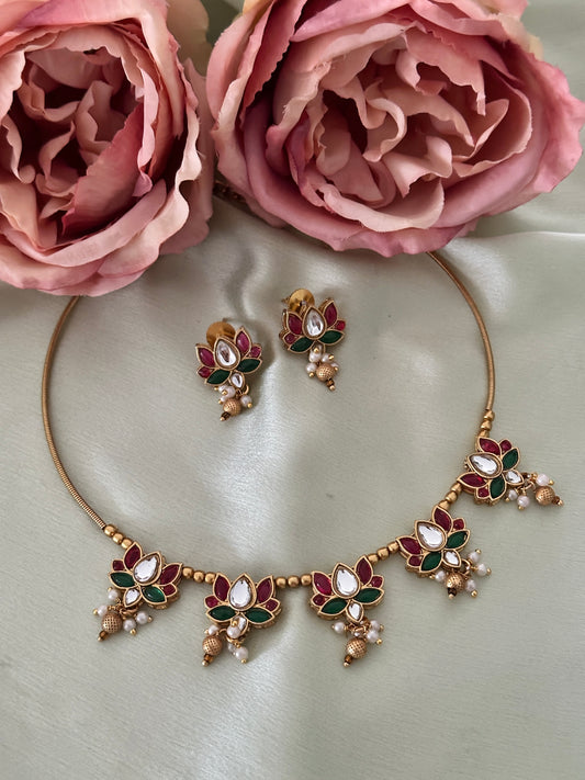 Kemp Stone Lotus Hasli Choker