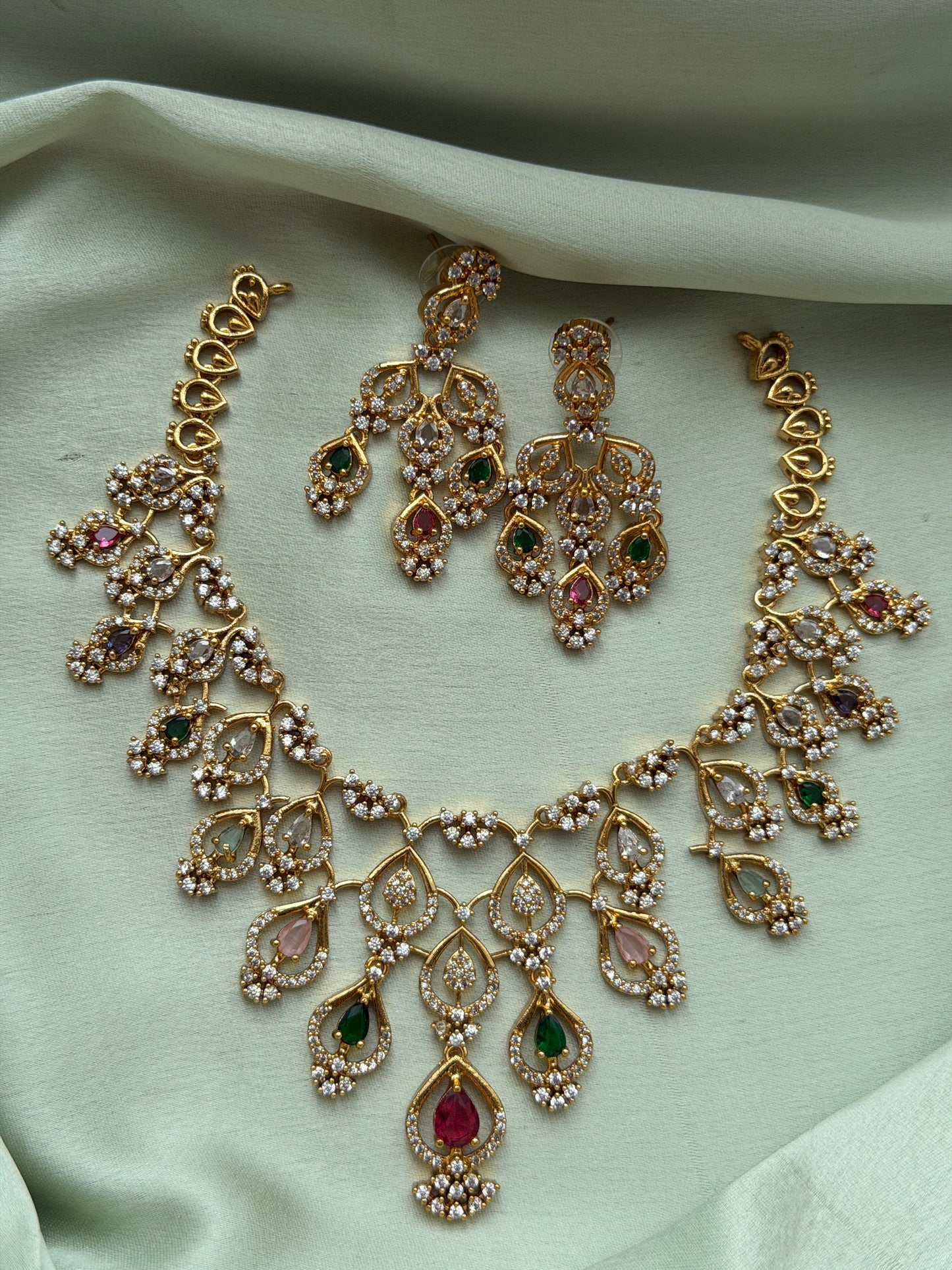 Lustre AD Necklace