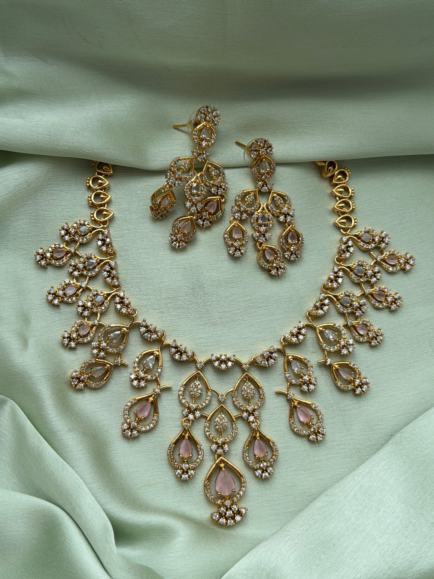 Lustre AD Necklace