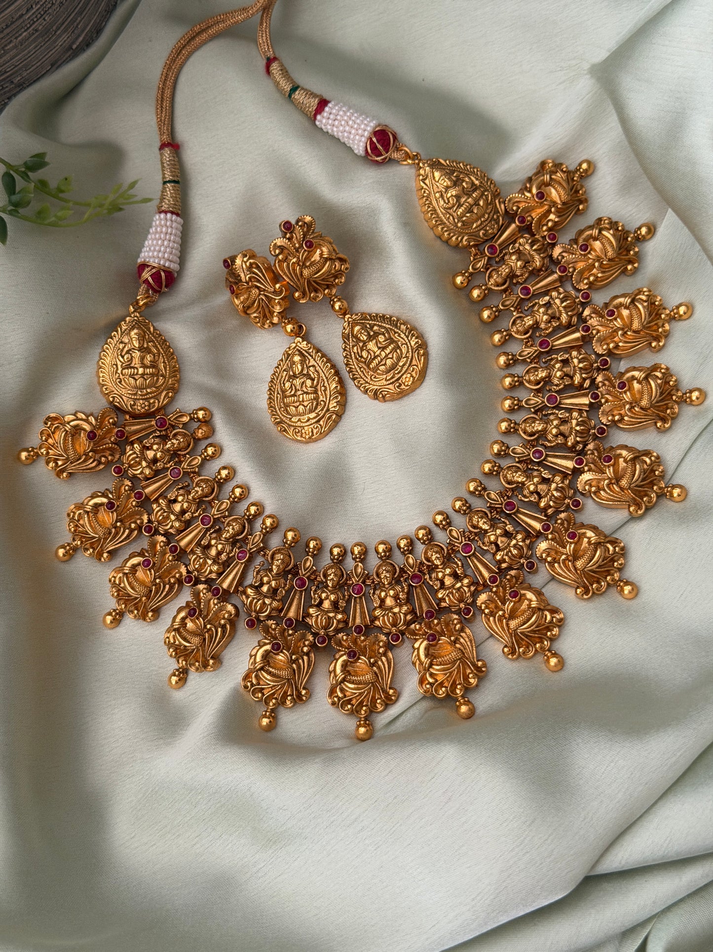 Shubha Premium Necklace