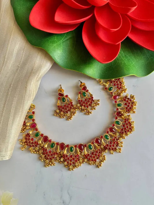 Kemp Aadhya Necklace