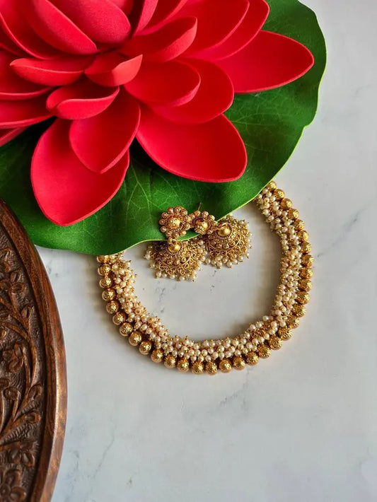 Samantha Pearl Necklace