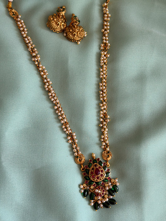 Padma Leela Pearl Short Haaram