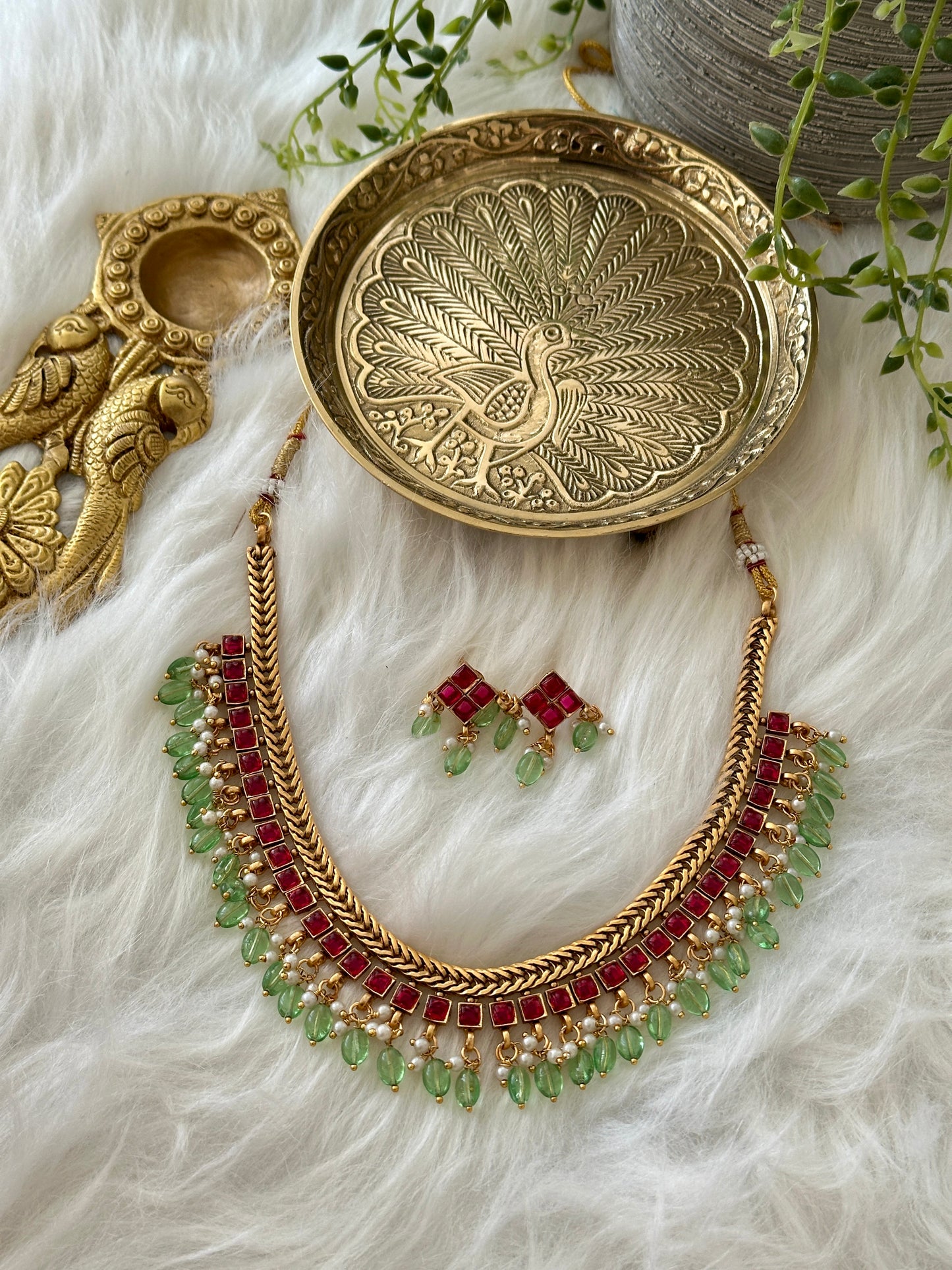 Budgeted Kundan Replica