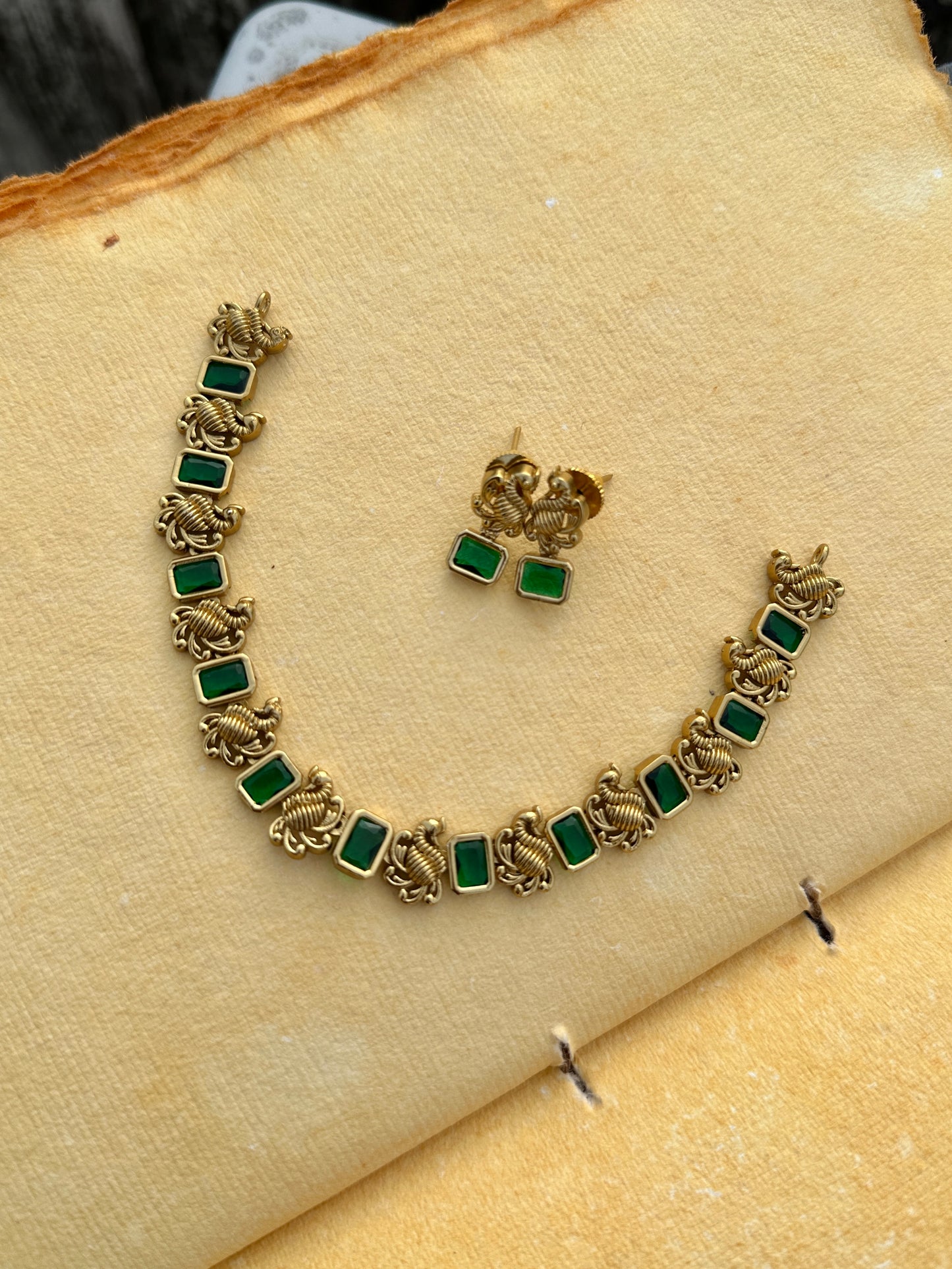 AD Sufi Simple Necklace