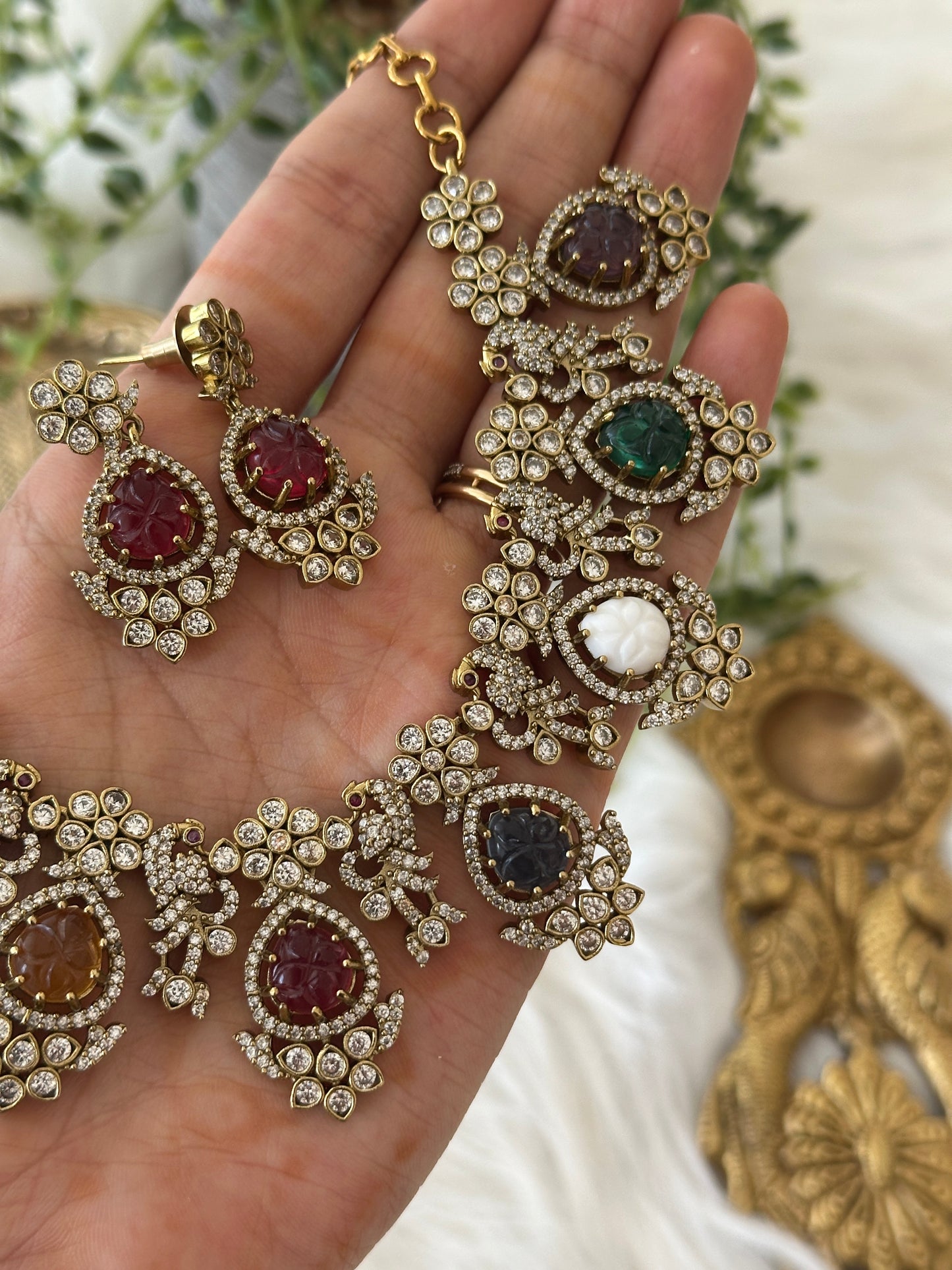 Premium Karishma Navaratna Necklace