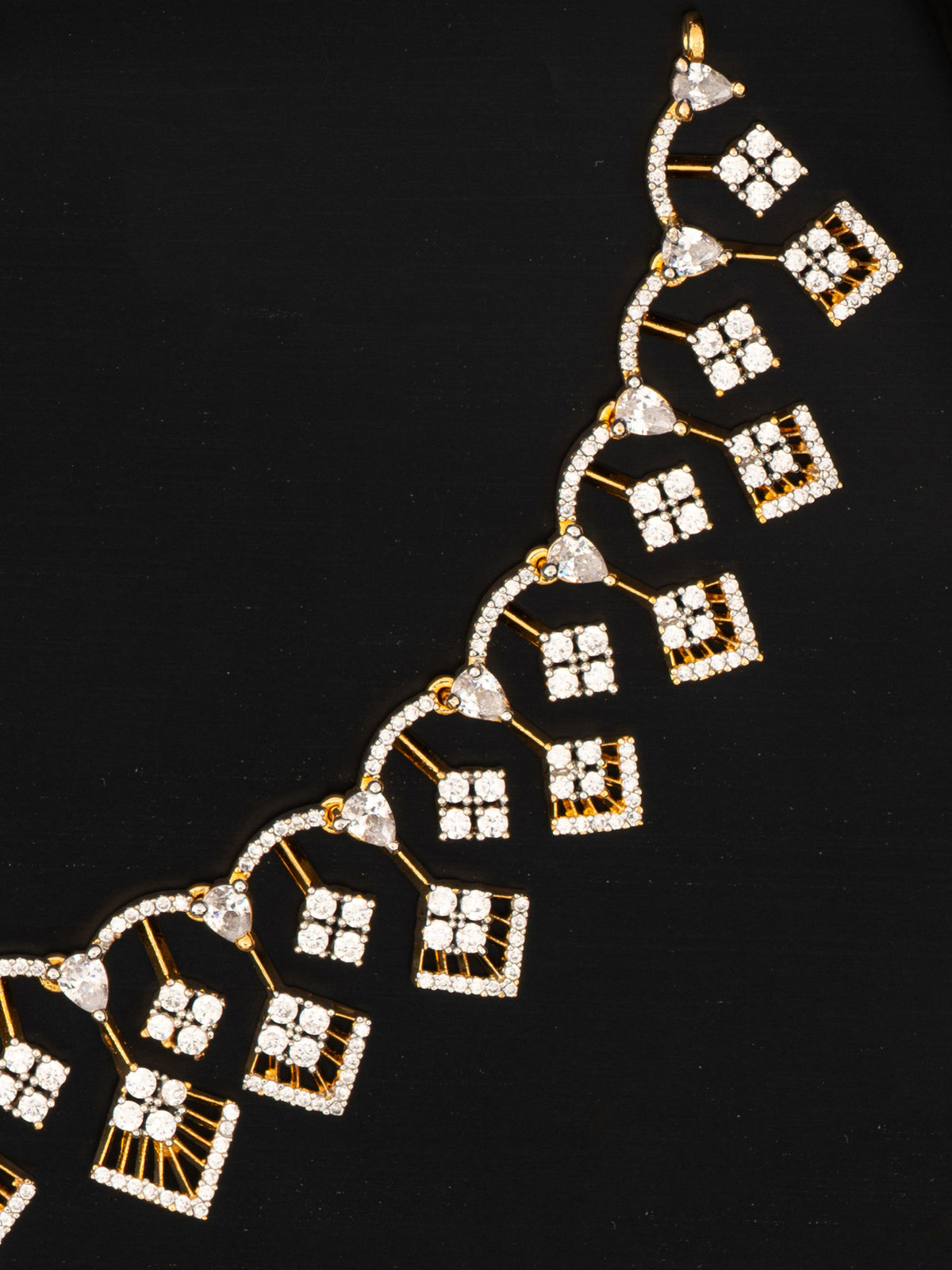 Chaudri Diamond Necklace