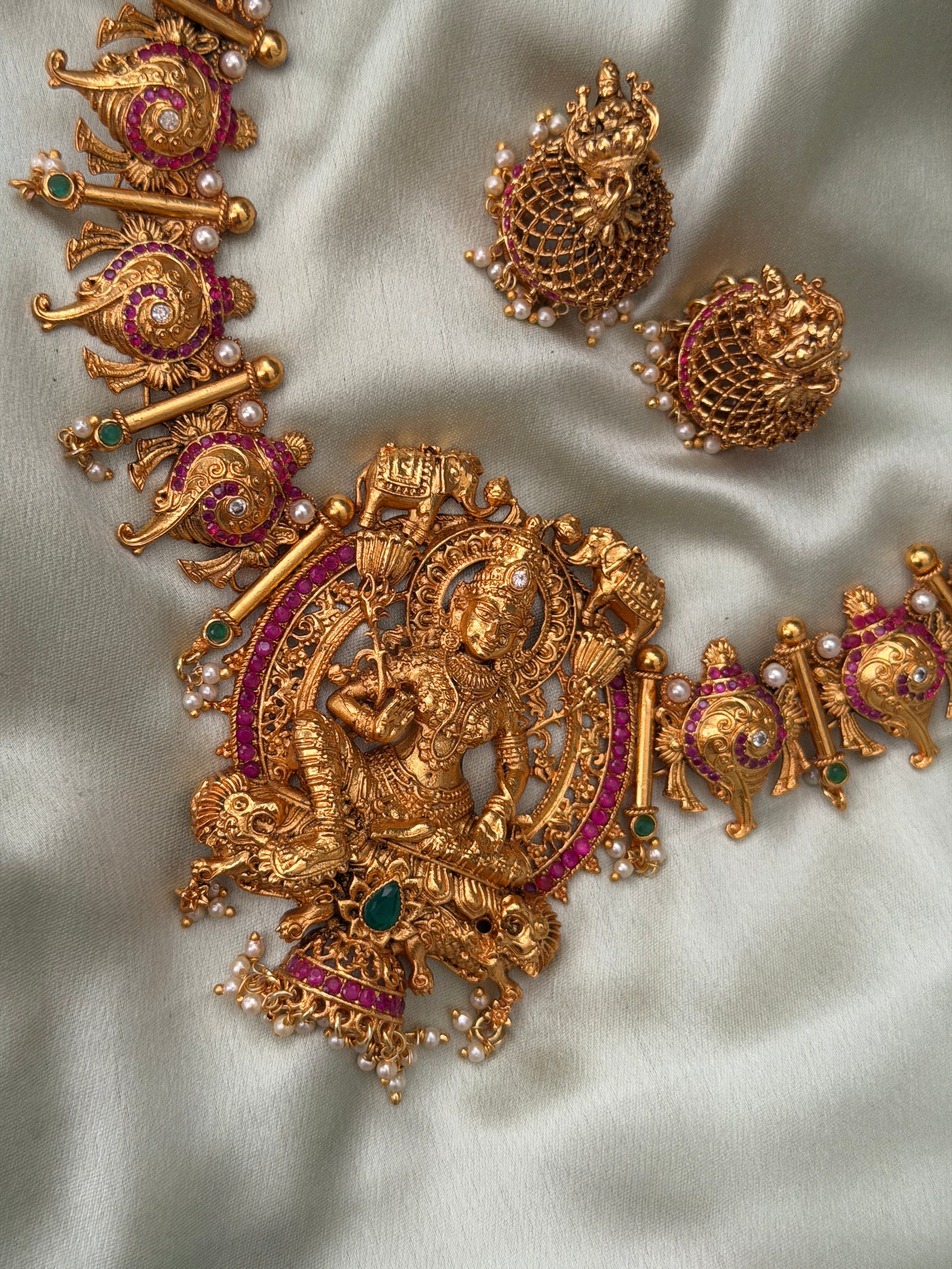 Akhilandeswari Bridal Necklace