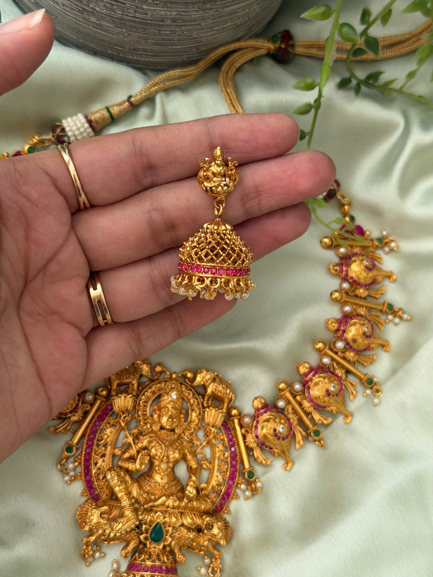 Akhilandeswari Bridal Necklace