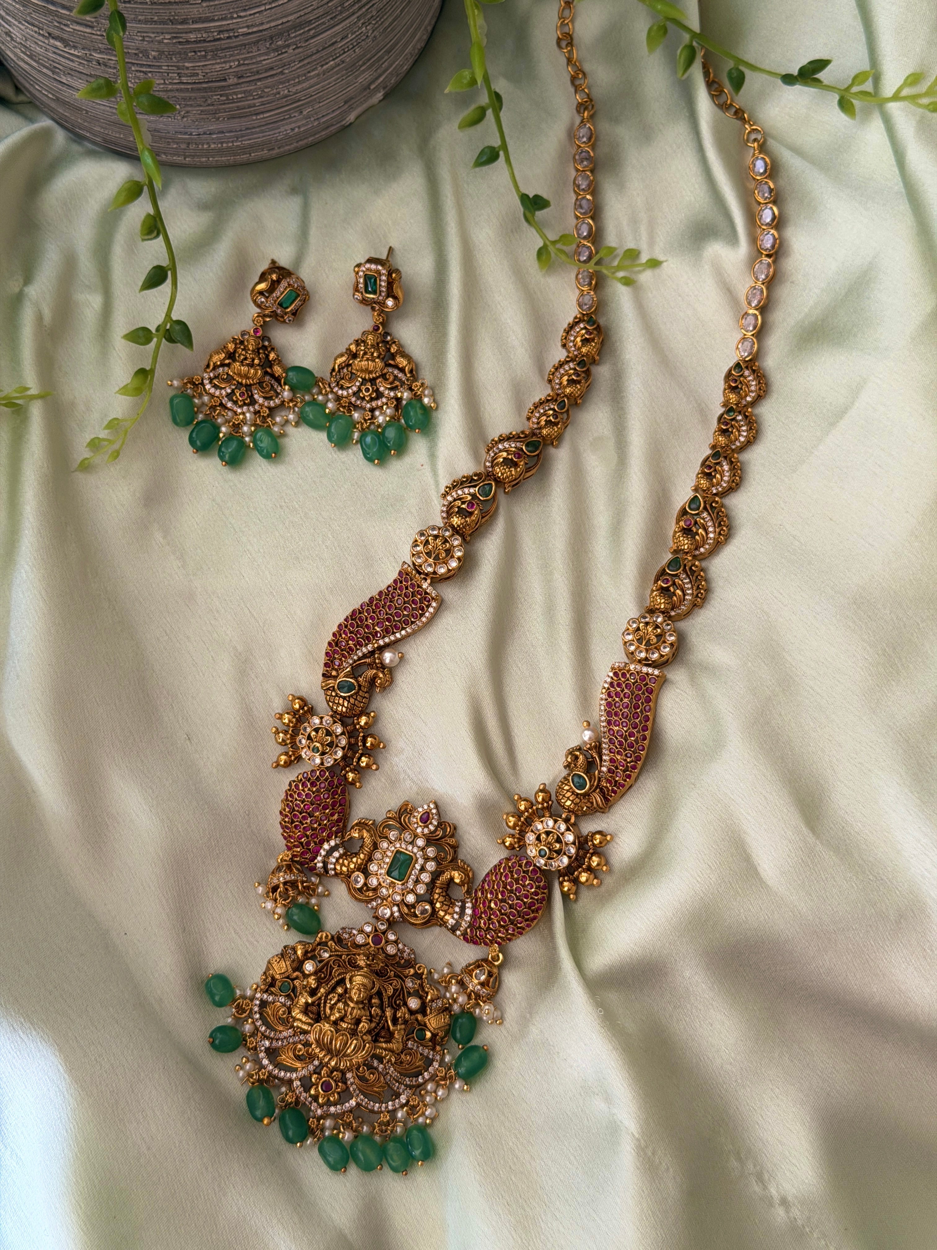 Ruby Vasuki Devi Haaram / Necklace – Ohbyozy