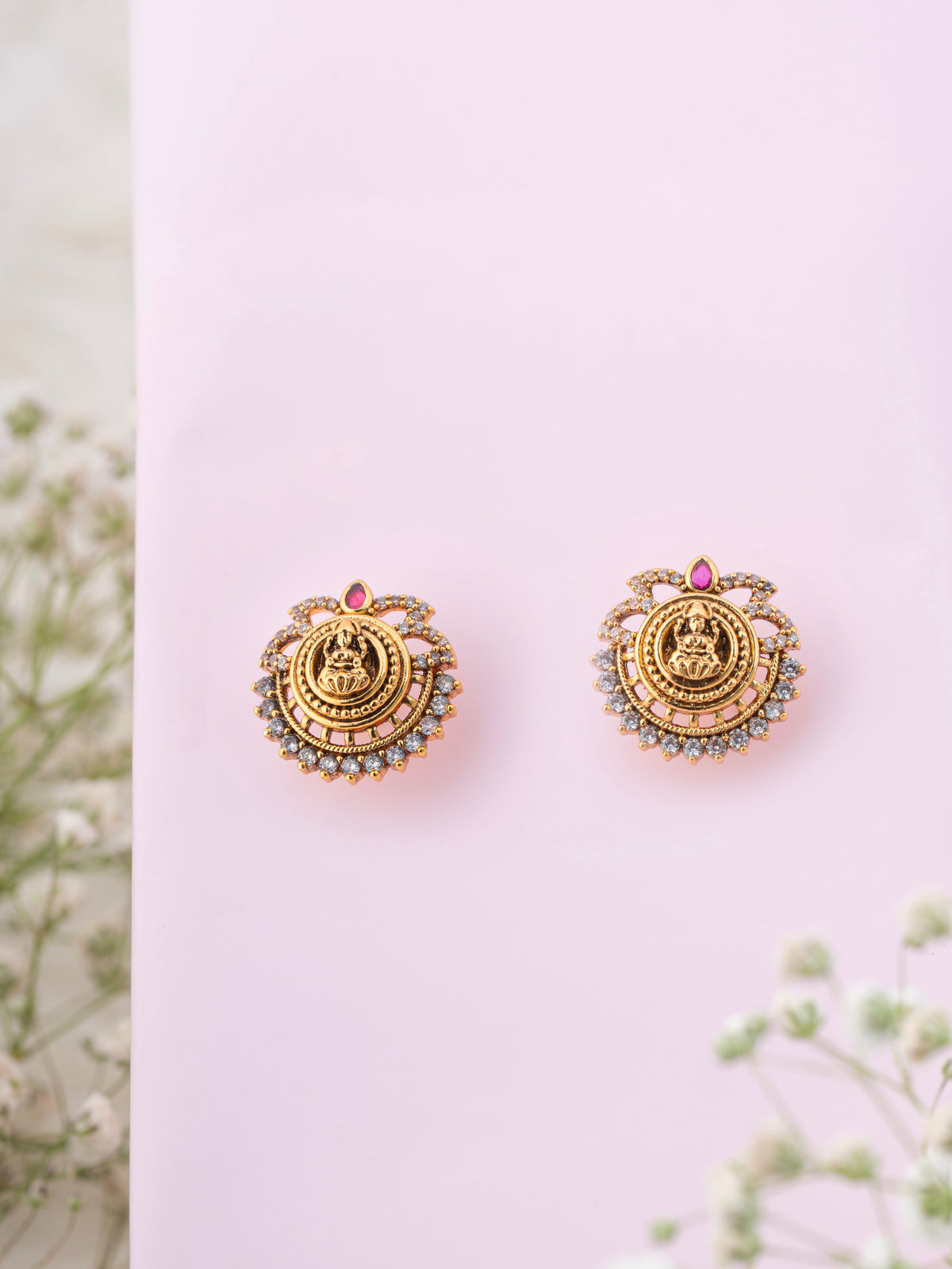 Preshita Studs