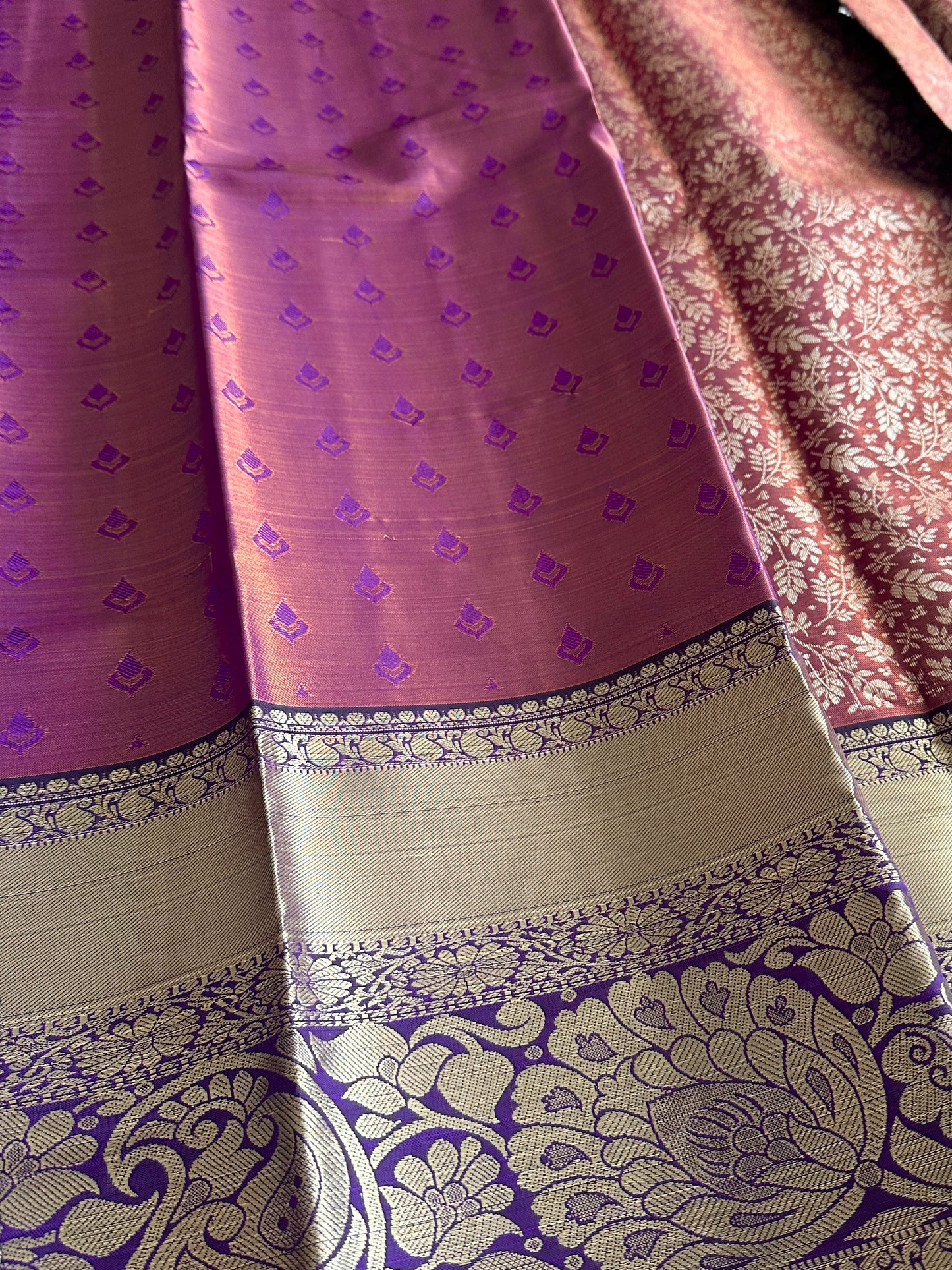 Chinese Violet Dual Tone Kanchi Tissue Silk saree