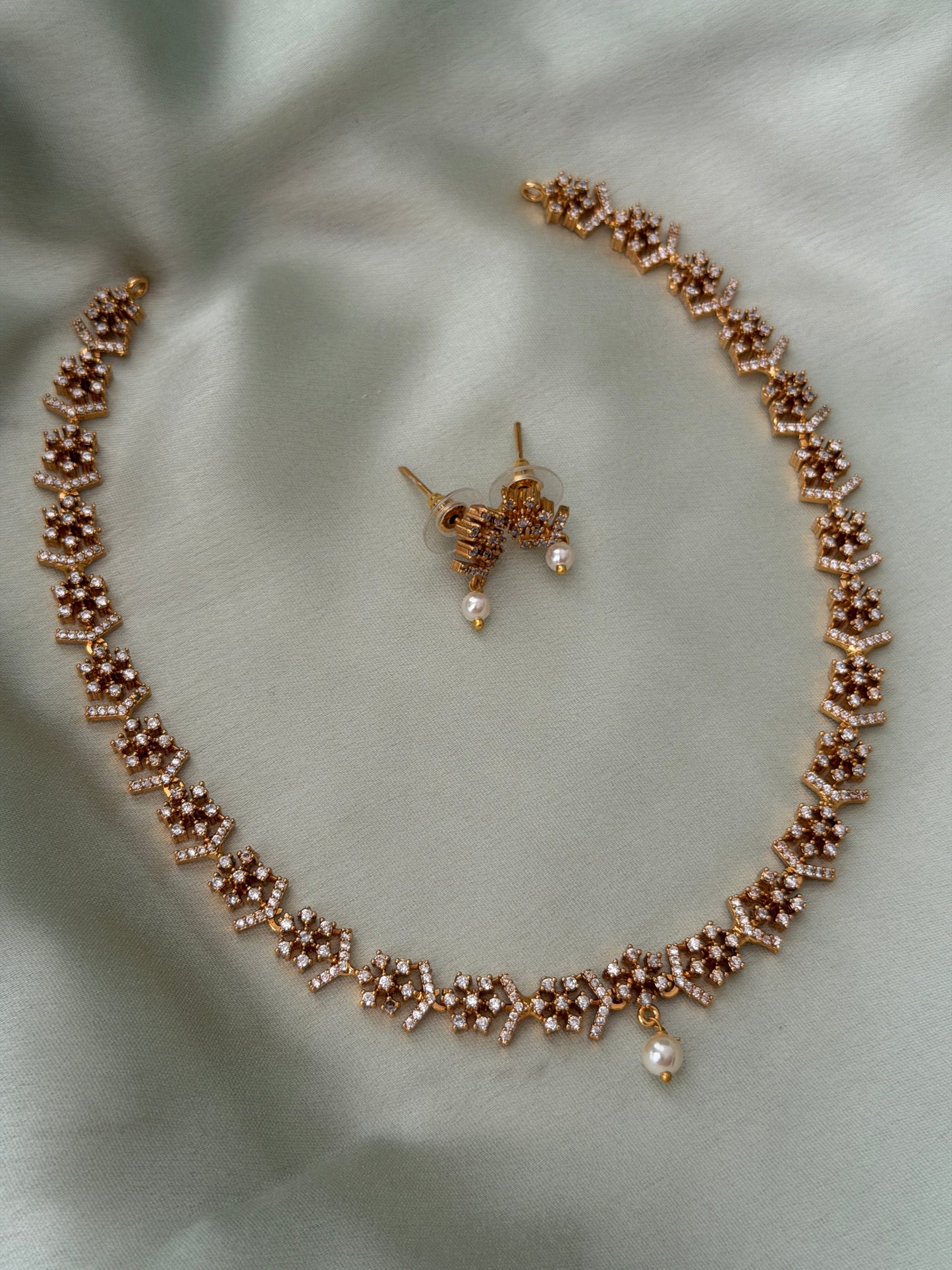Eshna Diamond Long Necklace