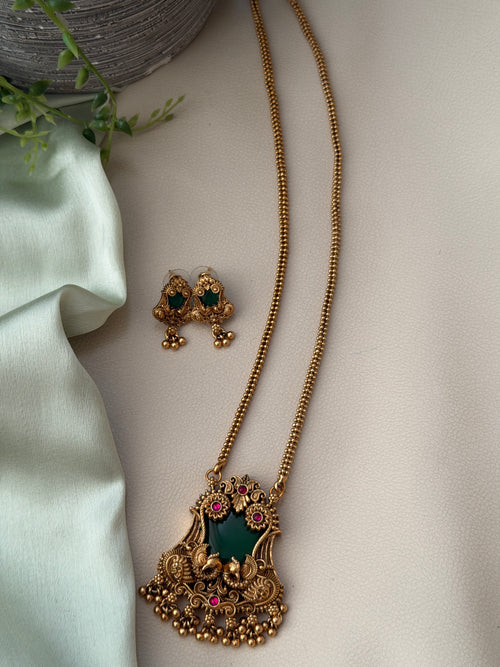 Prameena Mid Length Chain