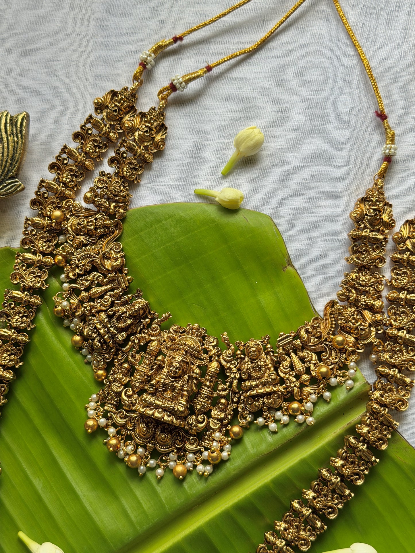 Vaishaka Antique Bridal Combo