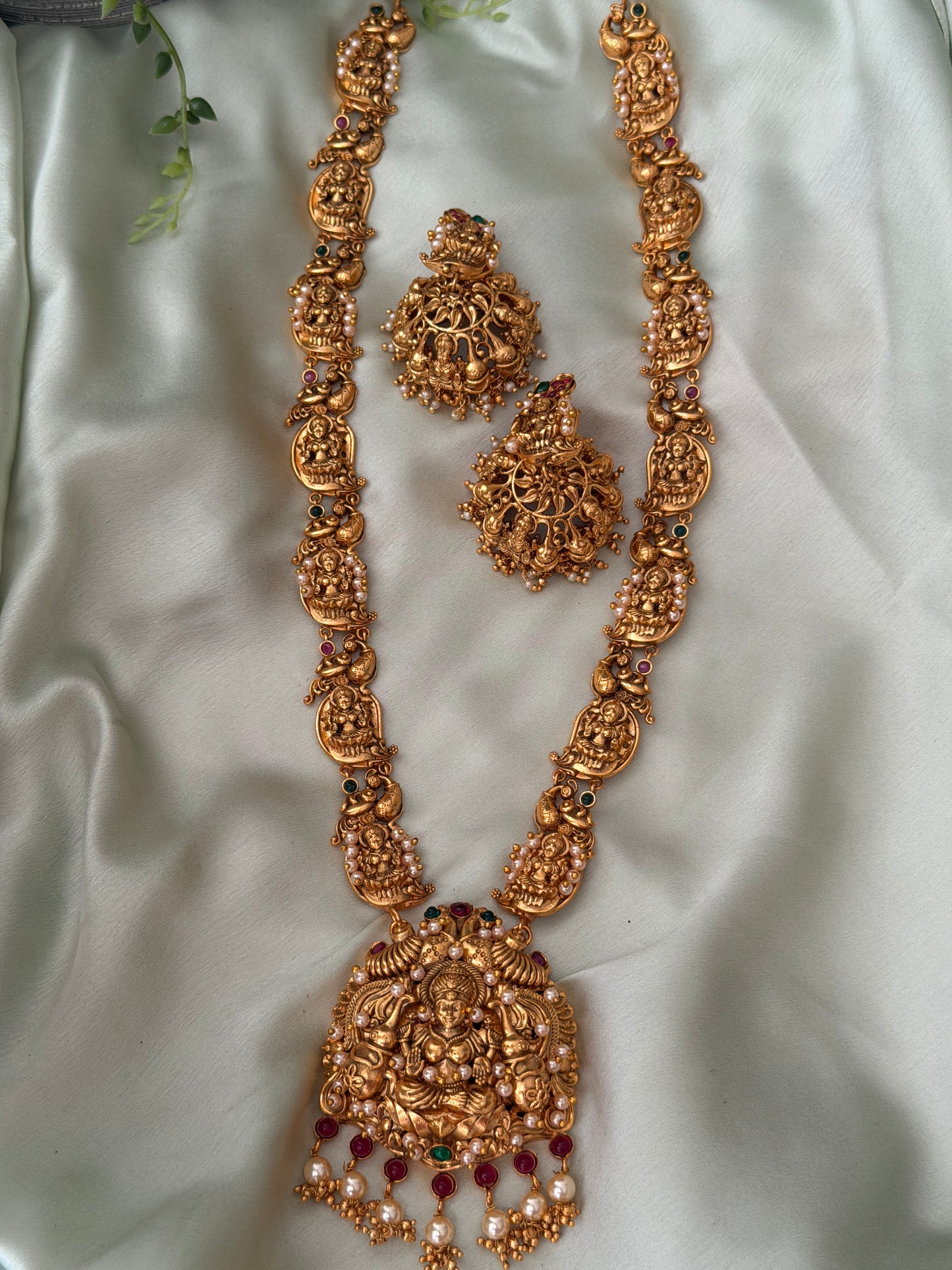 Kundhini Devi Haaram Set