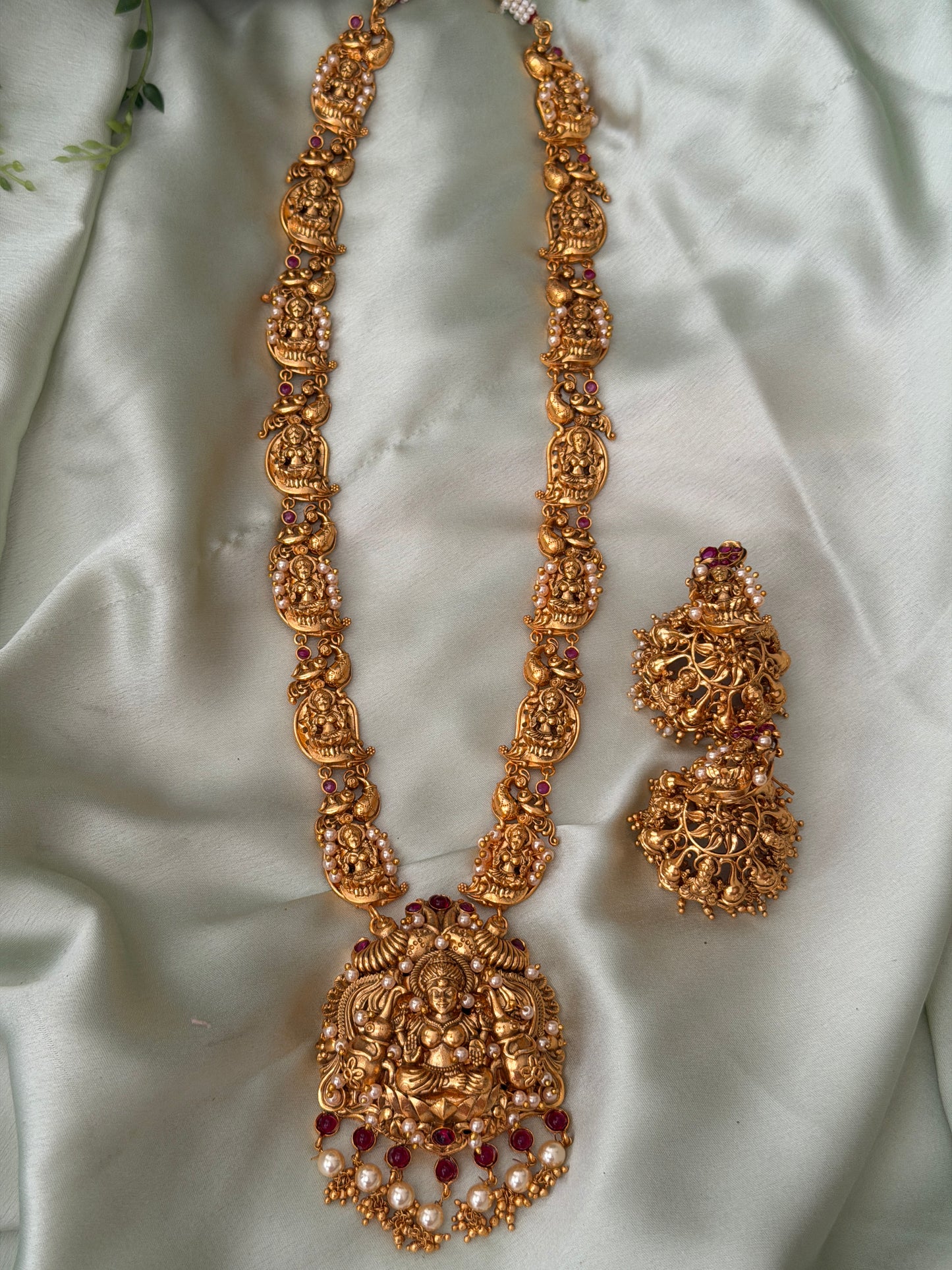 Kundhini Devi Haaram Set