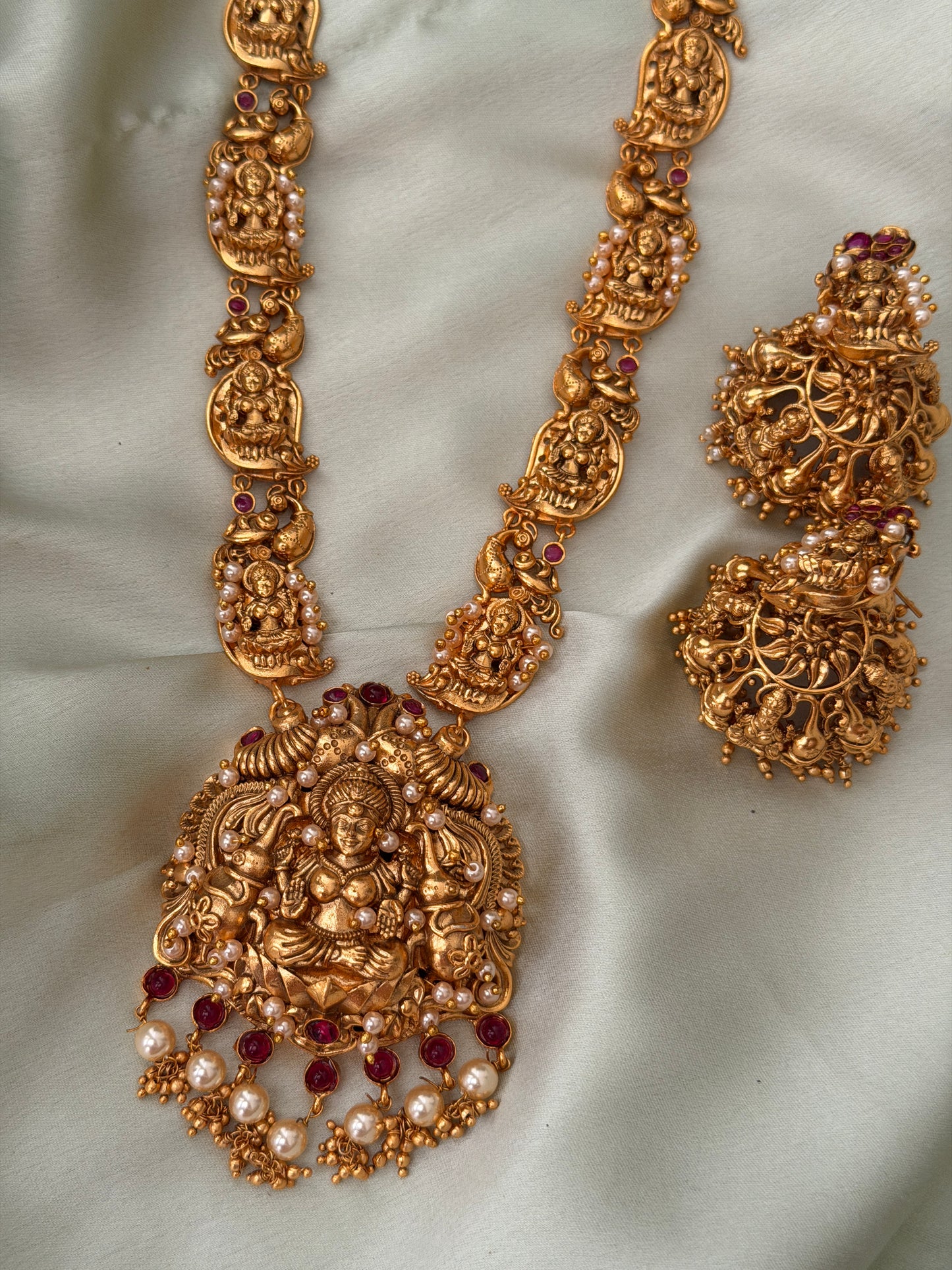 Kundhini Devi Haaram Set