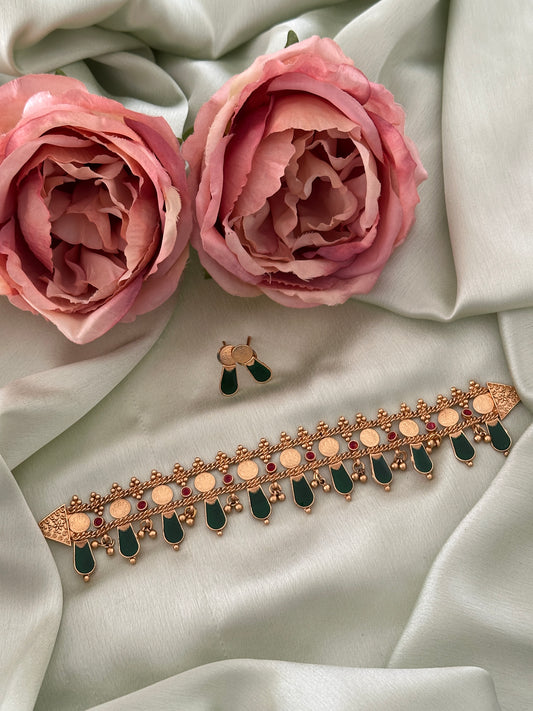 Vaanya Kaashu x palakka choker