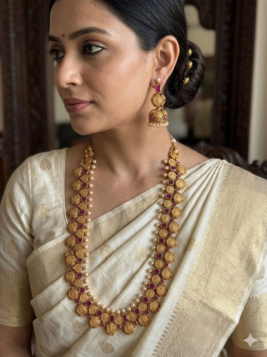 Svapna Ruby Kaashu Haaram