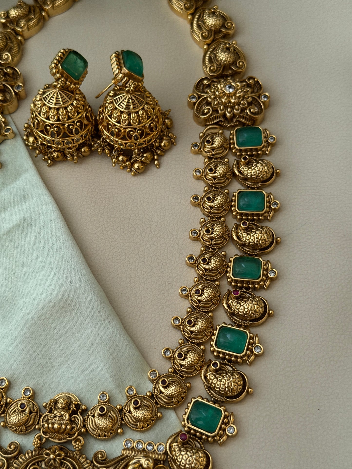 Brindha Stone Haaram set